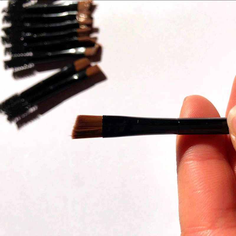 Factory direct double head oblique eyebrow brush plus eyelash roll Black two eye shadow brush eye brush beauty tool