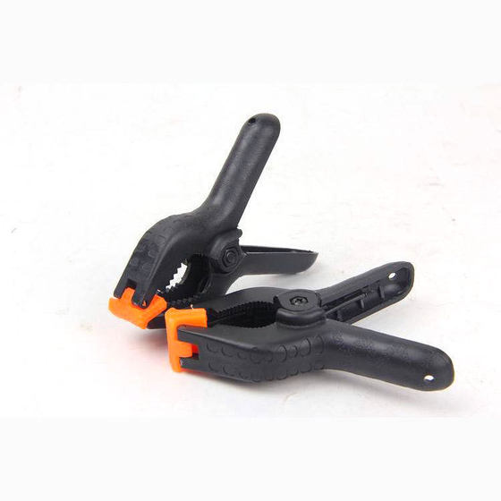 Factory direct supply 4 inch strong plastic A- clip photography background clip woodworking clip quick fixing A- spring clip