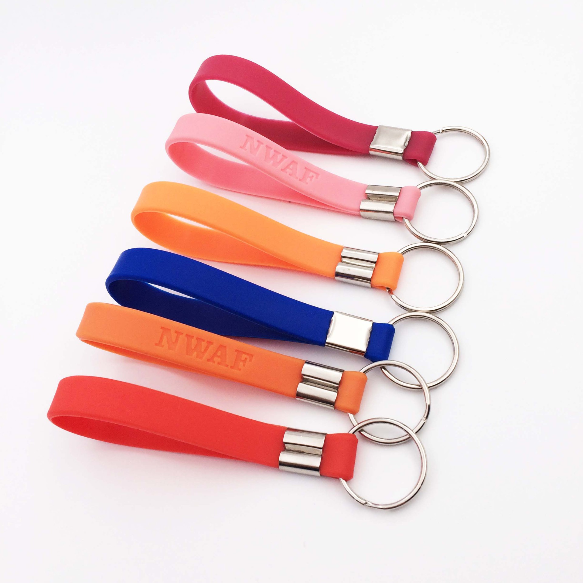 Engraved silicone keychain custom bracelet rubber key ring silicone custom keychain accessories keychain silicone