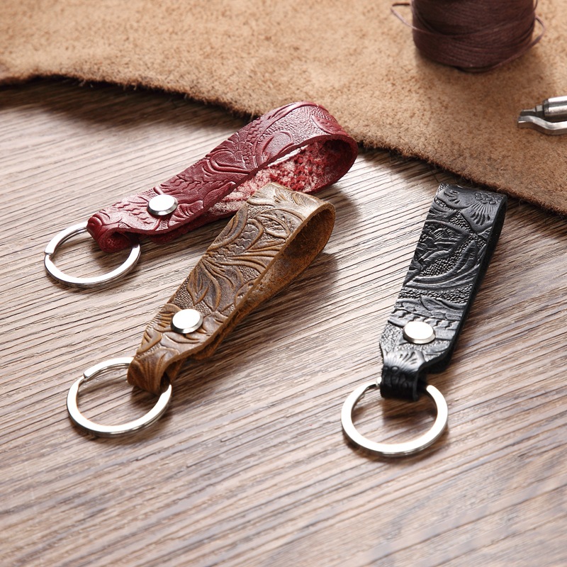 Carved Leather Car Keychain Pendant Leather Carved Pattern Cowhide Unisex Personalized Creative Key Chain