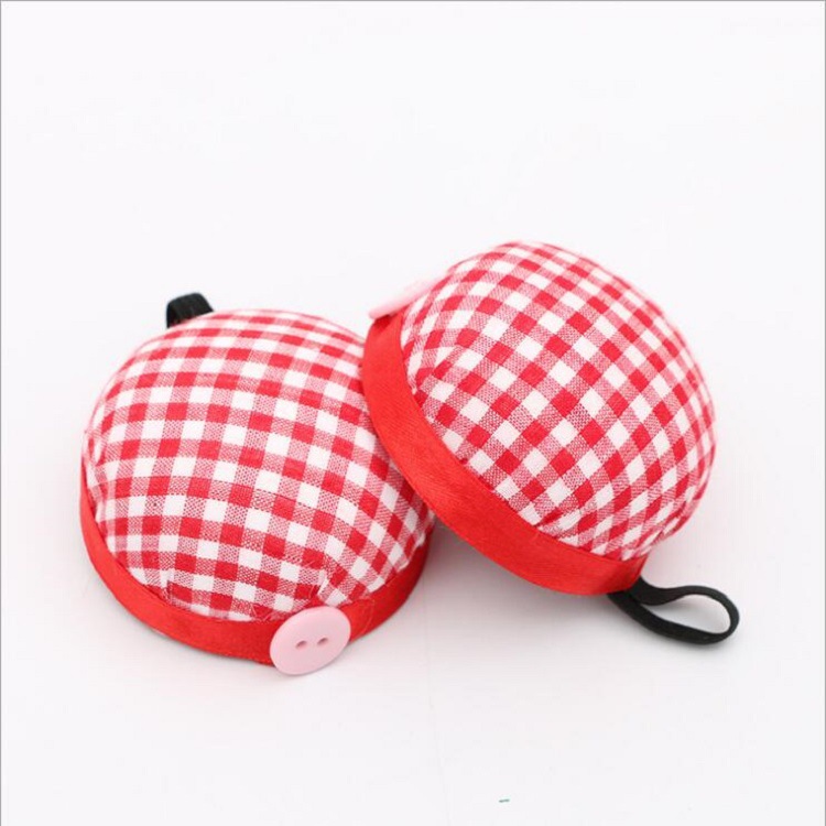 Wrist pin plug portable plaid cloth pin ball handmade DIY floral green white plaid pin ball