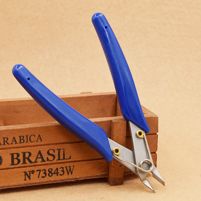 Taiwan Jiade cutting pliers electronic Ruyi pliers model cutting diagonal pliers water mouth pliers electronic components foot cutting pliers