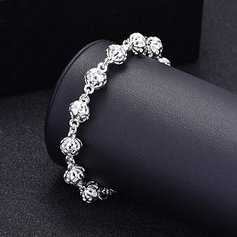 Korean jewelry bracelet women's fashion temperament goose ball bracelet European and American jewelry manufacturers jewelry supply wholesale