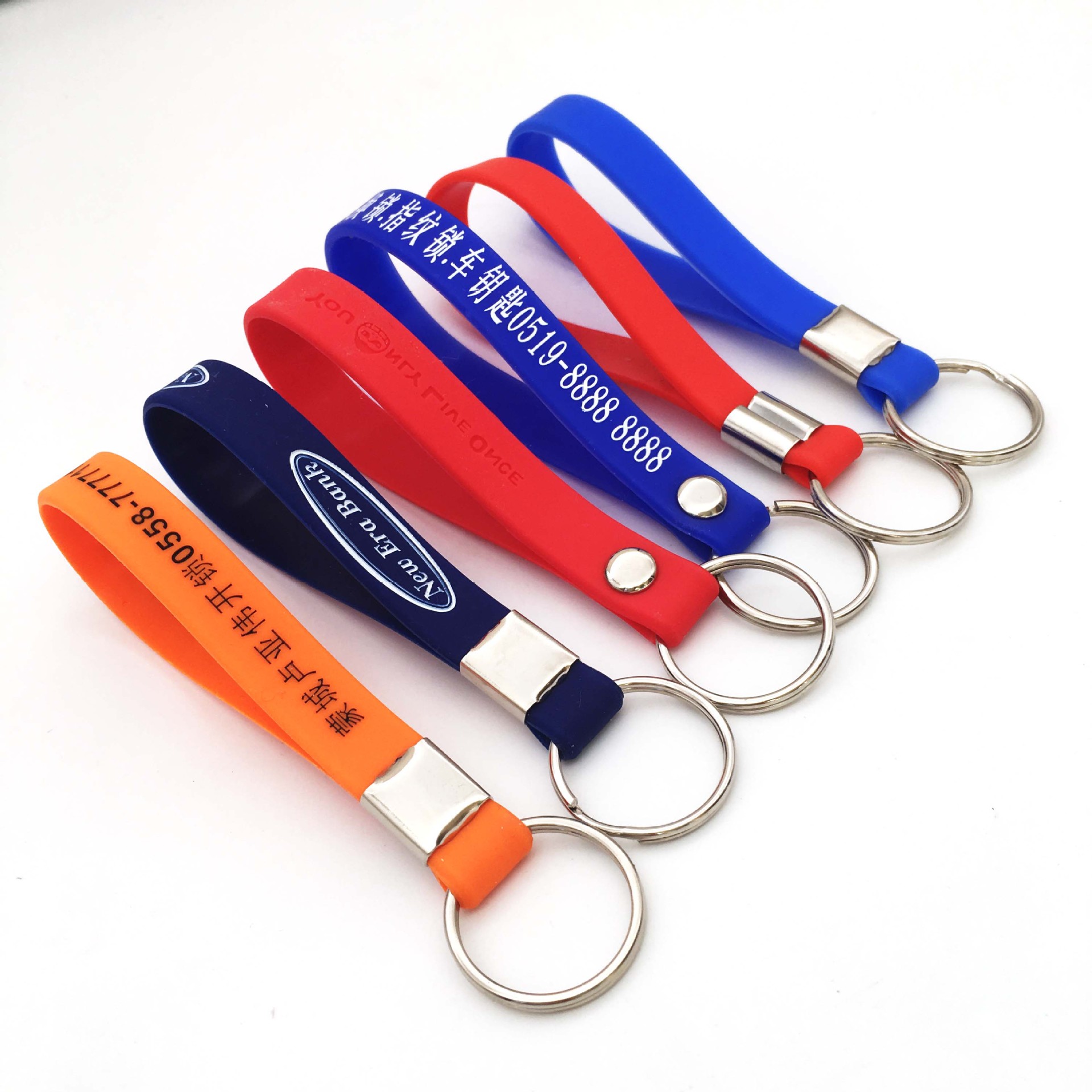 Engraved silicone keychain custom bracelet rubber key ring silicone custom keychain accessories keychain silicone