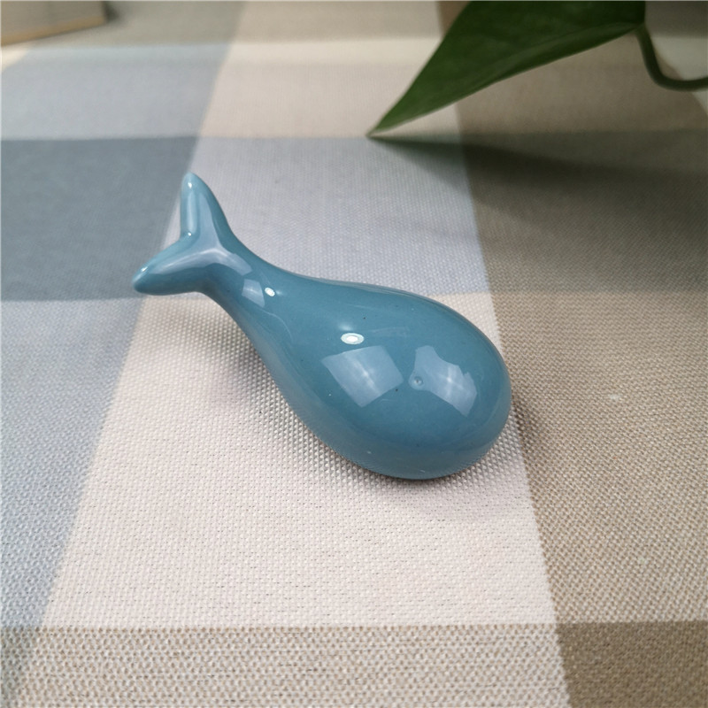 Japanese ZAKKA Marine Animal Whale Chopsticks Rack Chopsticks Holder Cute Dolphin Household Hotel Table Ornaments Chopsticks Pillow