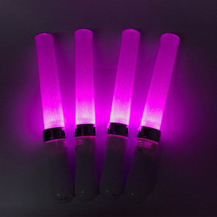 A large number of spot wholesale 15 color glow stick concert peripheral props can be printed