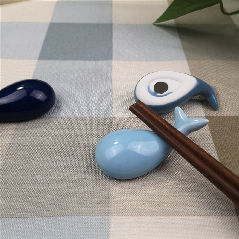 Japanese ZAKKA Marine Animal Whale Chopsticks Rack Chopsticks Holder Cute Dolphin Household Hotel Table Ornaments Chopsticks Pillow