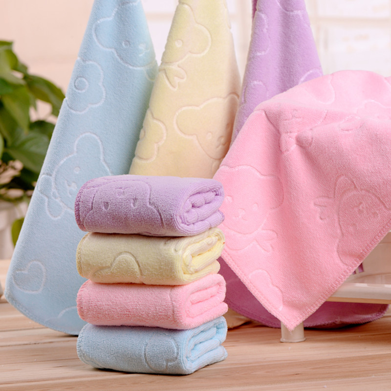 Factory wholesale microfiber embossed 25*25 small square towel absorbent soft thick gift towel can add logo