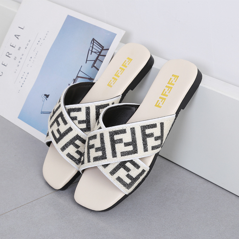 Sandals Women's 20 Summer New Korean Style Square Head Flat Bottom Elastband Cross Slippers Flat Heel Slide Slide Sandals Women