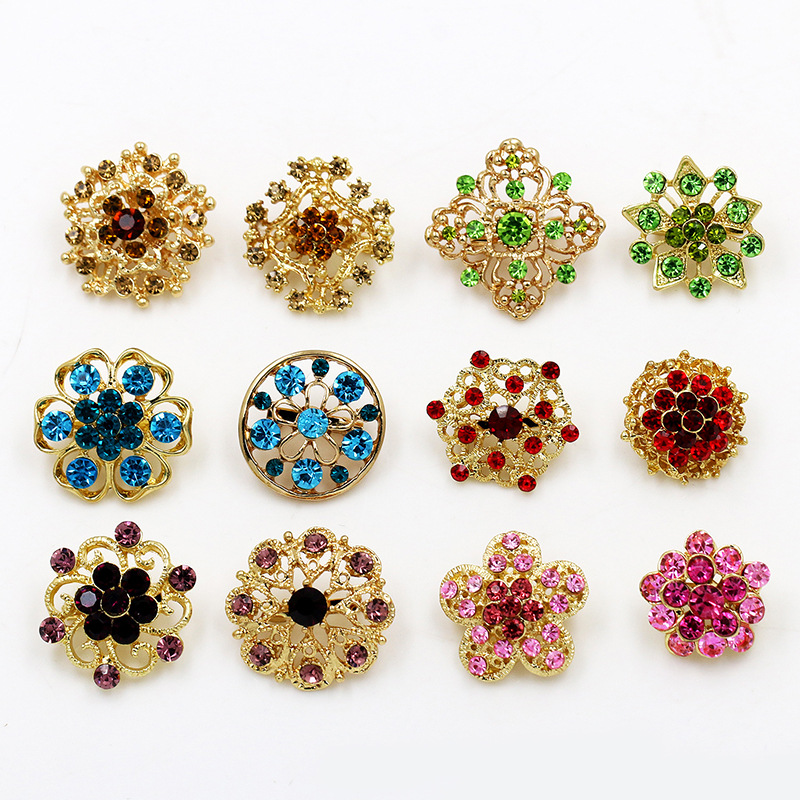 European and American fashion card small brooch inlaid with rhinestone alloy corsage hand flower clothing accessories pin manufacturers wholesale
