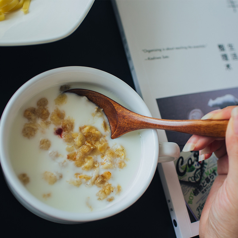 YFJY Japanese Wooden Spoon Wooden Small Curved Spoon Household High Color Value Hand-made Wrapping Line Chihiro Watermelon Spoon Soup Spoon Wholesale