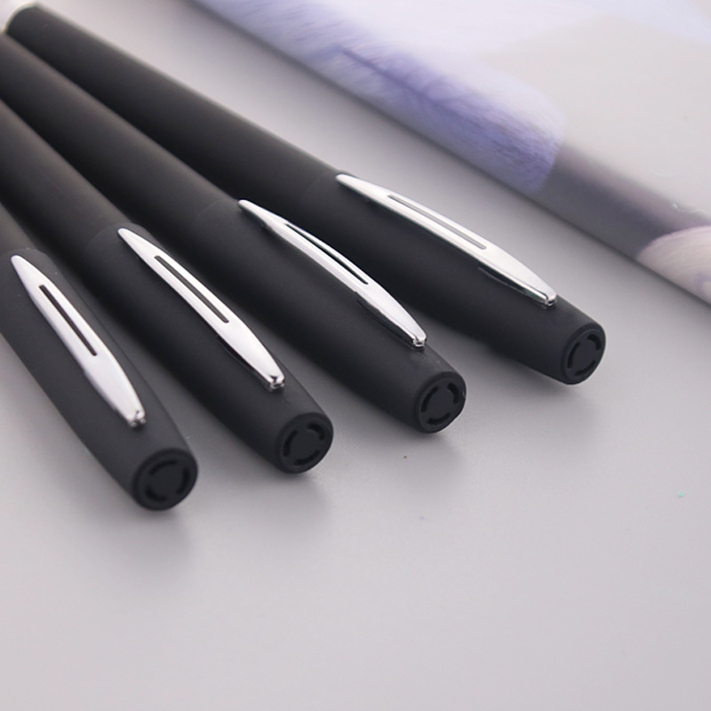Factory carbon black gel pen printing LOGO advertising pen office spray glue water pen gift sign pen wholesale
