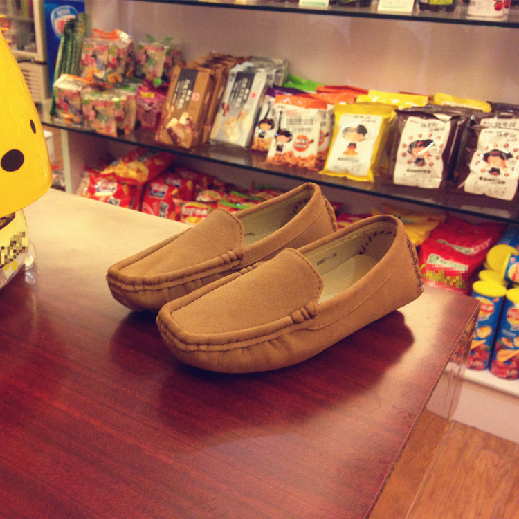 Rui foot new boys and girls children bean shoes South Korea soft bottom spring and autumn children's shoes factory a generation of 2