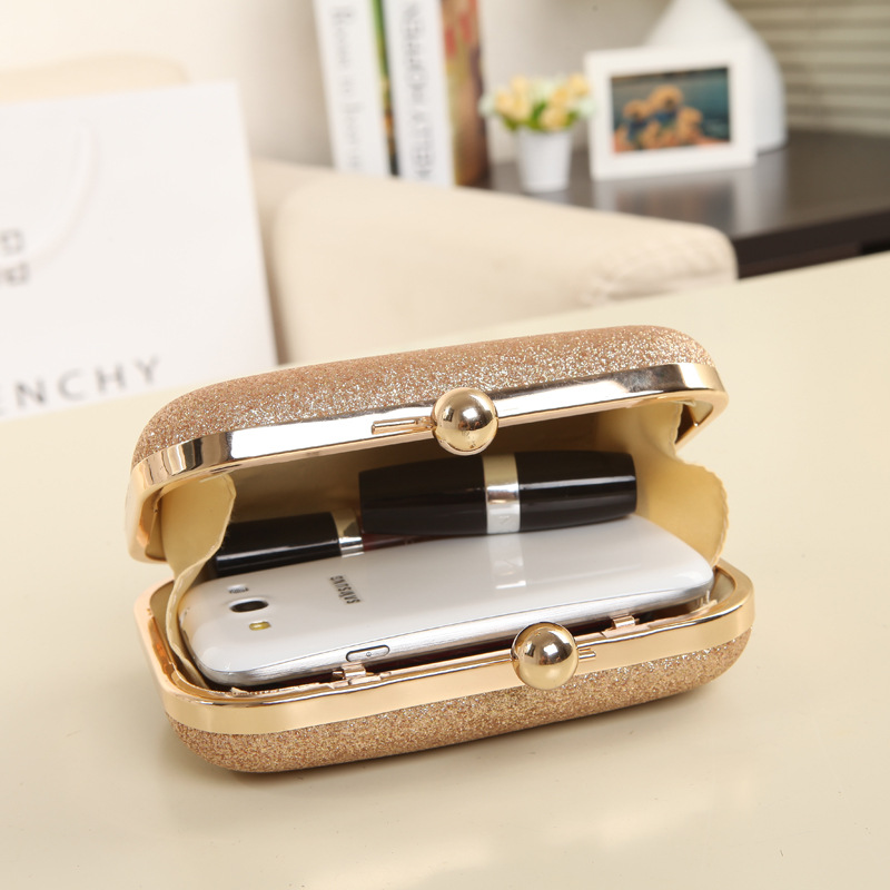 Cross-border hot 2024 glitter evening dinner bag clip box bag Women's Mini chain shoulder messenger bag