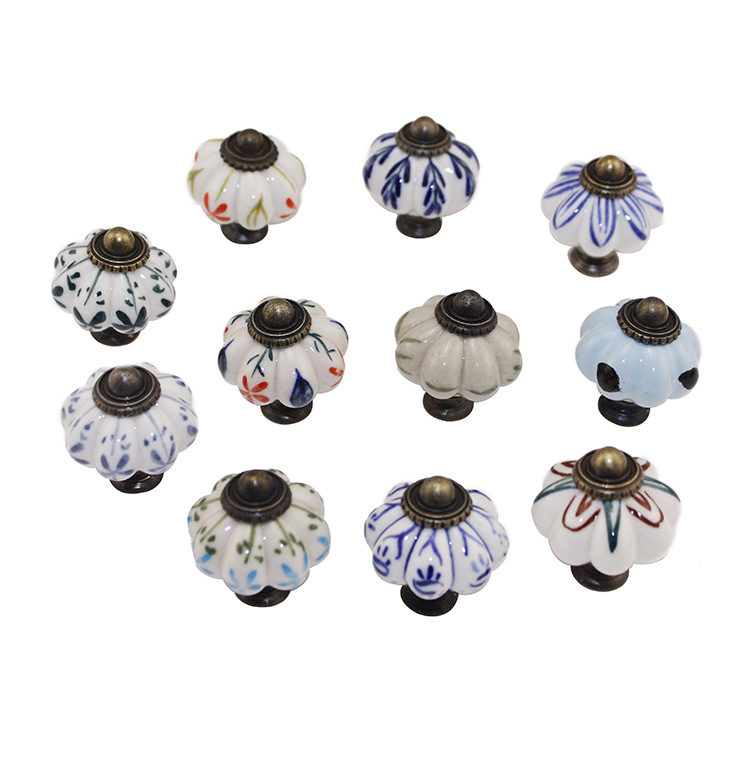 Chinese classical style hand-painted ceramic blue and white porcelain pumpkin handle classical door handle twist drawer cabinet single hole handle