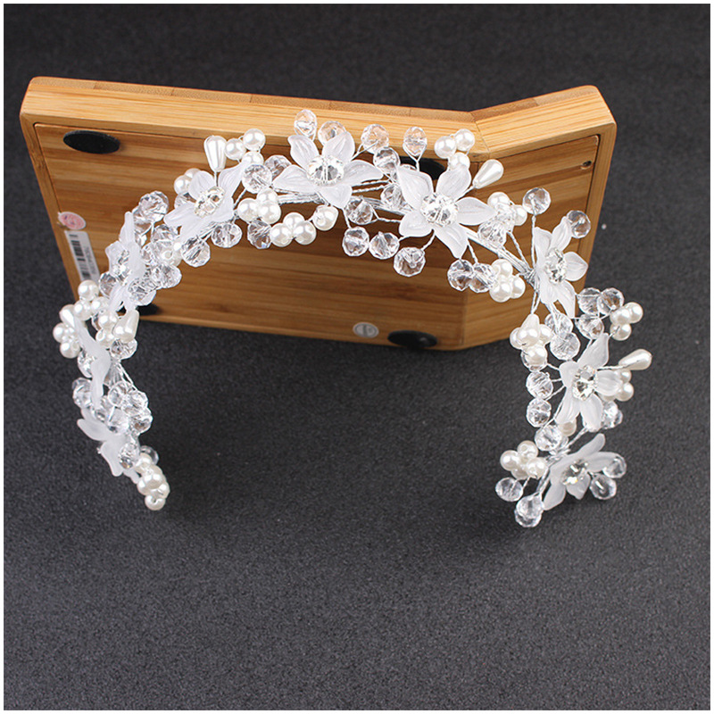 Korean-style wedding bride headdress handmade flower bride ornaments wedding hair accessories Crystal Crown manufacturers
