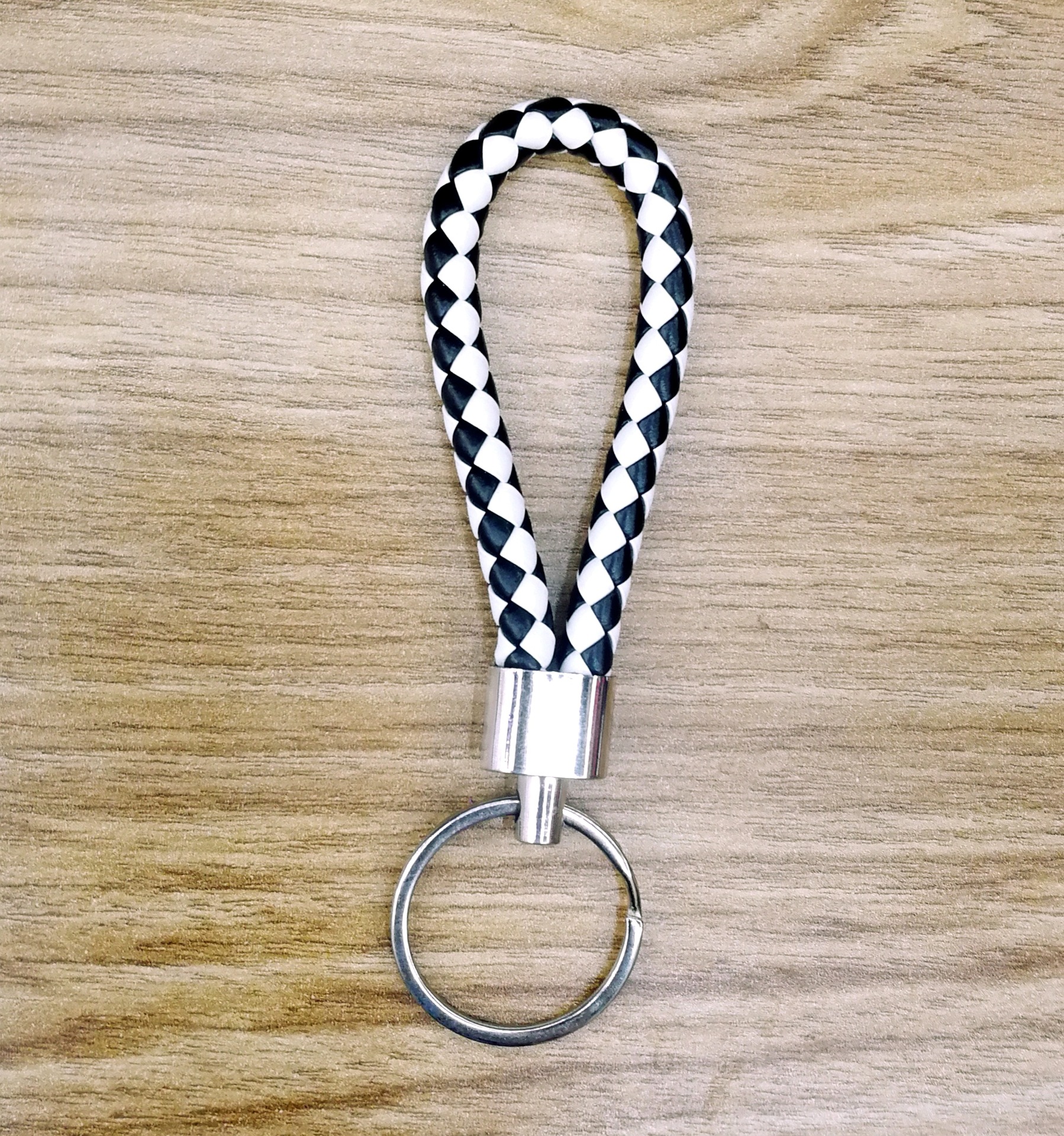 Cartoon Violence Bear Keychain High-end Car Key Pendant pu Leather Men and Women Couple Bag Hanging Keychain