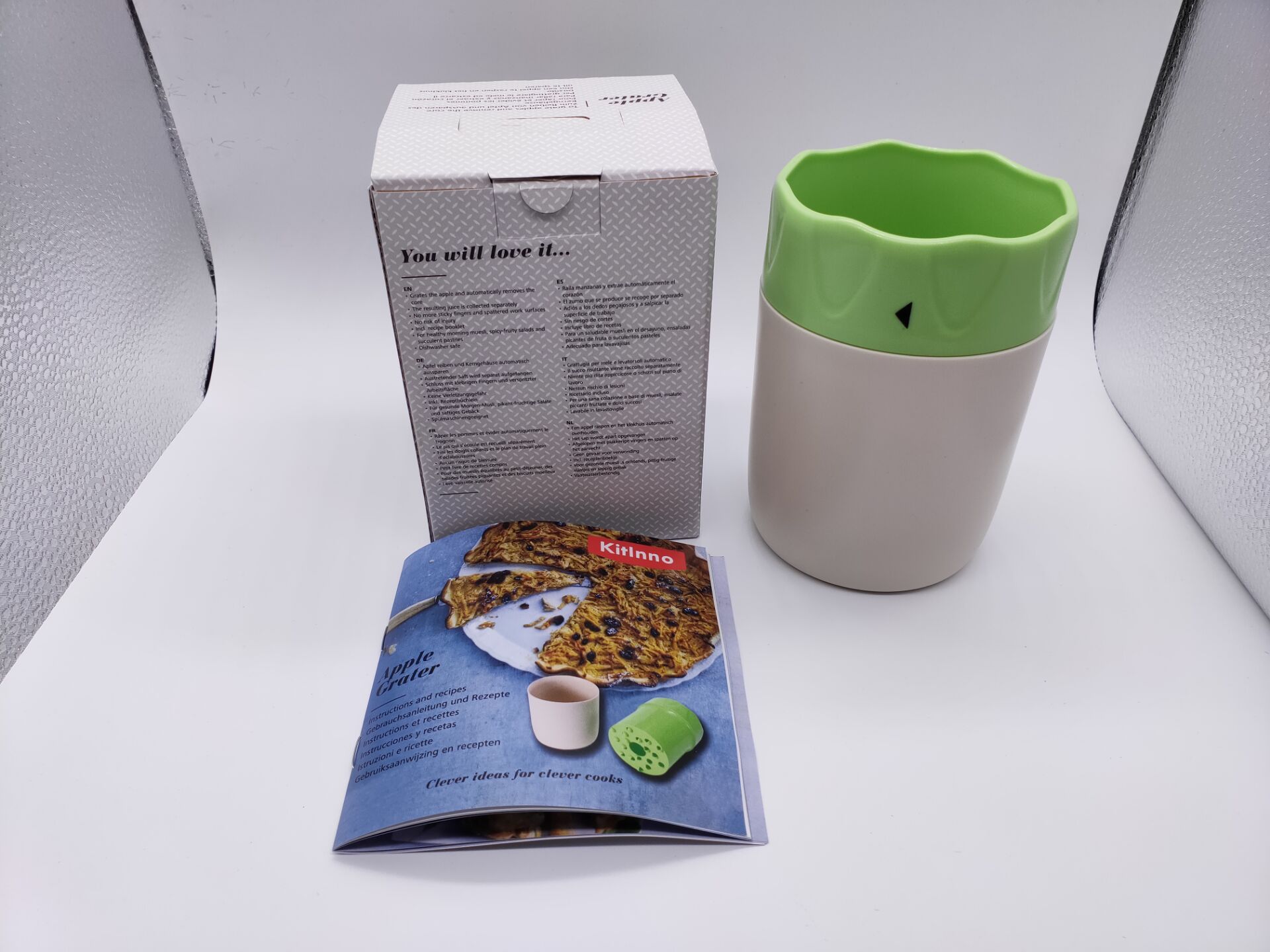 Fruit grater Cup rotary grater creative combination shredder spiral shredder