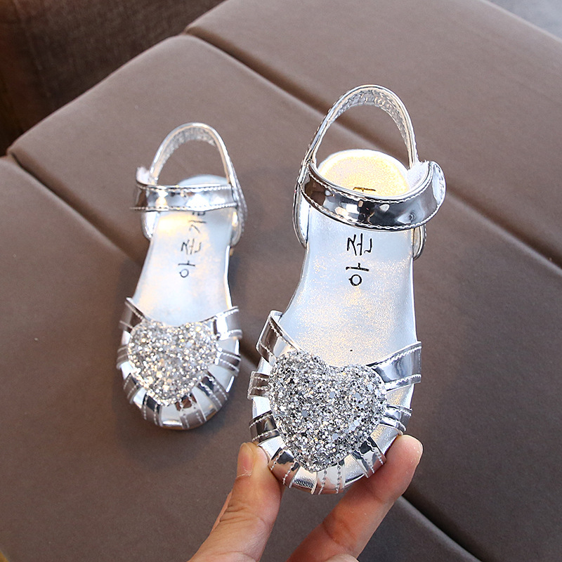 Girls' Sandals 2022 Korean Style Summer New Middle and Large Children's Love Children's Princess Shoes Hollow Toe Baotou Baby Children's Shoes