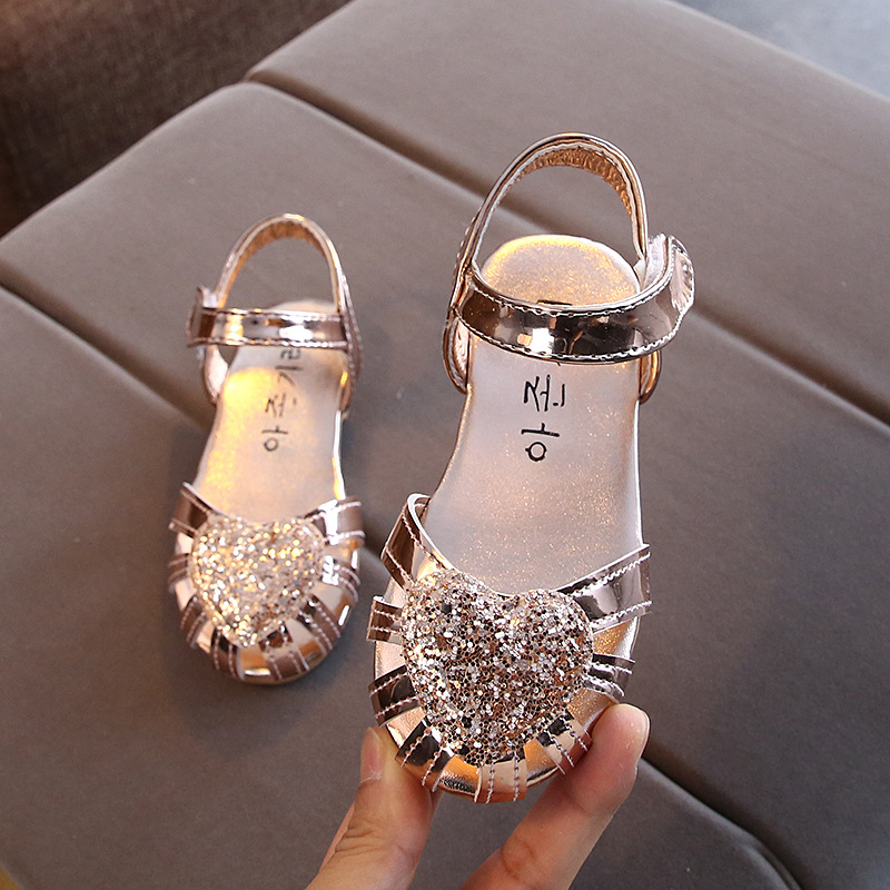 Girls' Sandals 2022 Korean Style Summer New Middle and Large Children's Love Children's Princess Shoes Hollow Toe Baotou Baby Children's Shoes