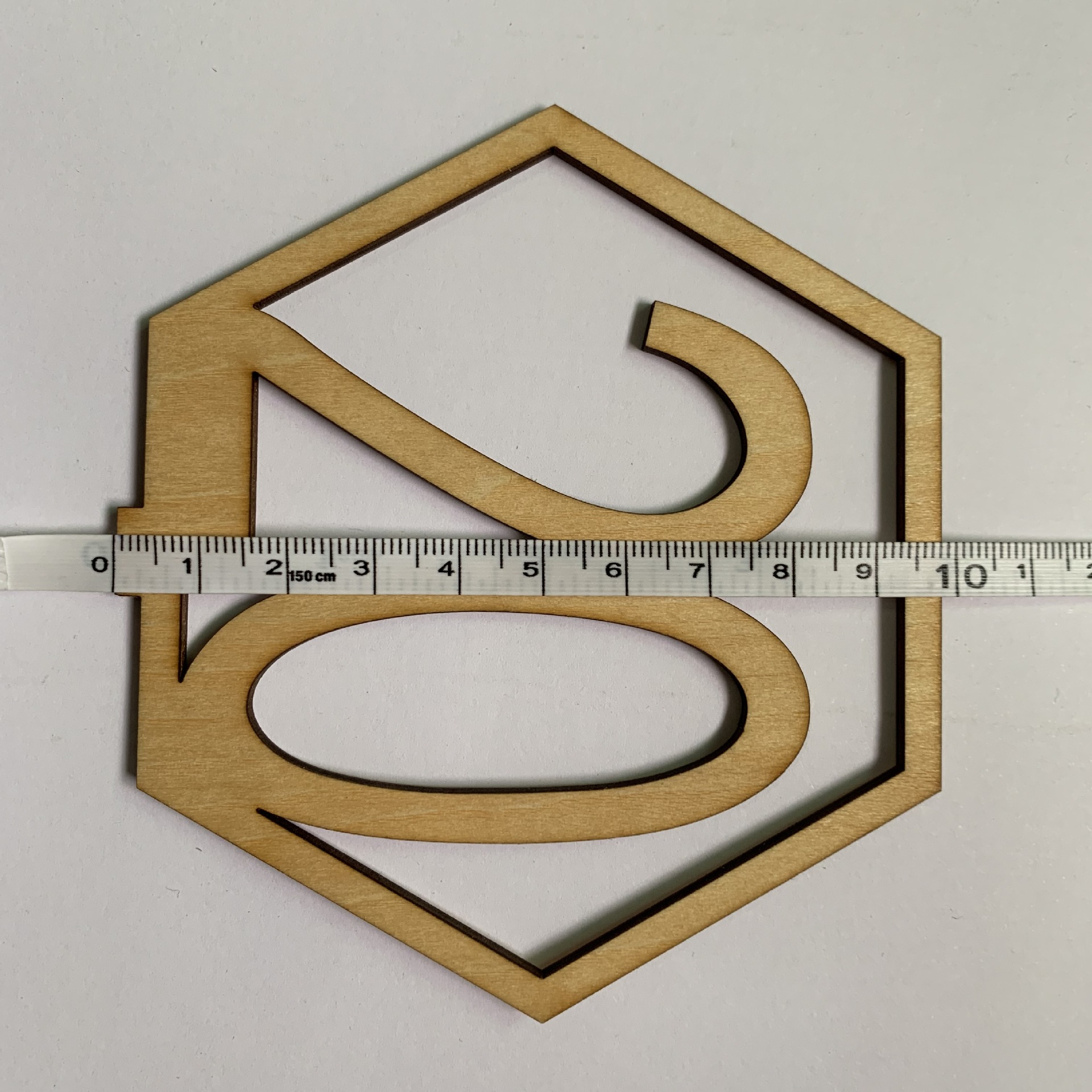 Cross-border explosions wooden table number plate 1-20 hexagonal hollow digital seat plate Bar Cafe seat number