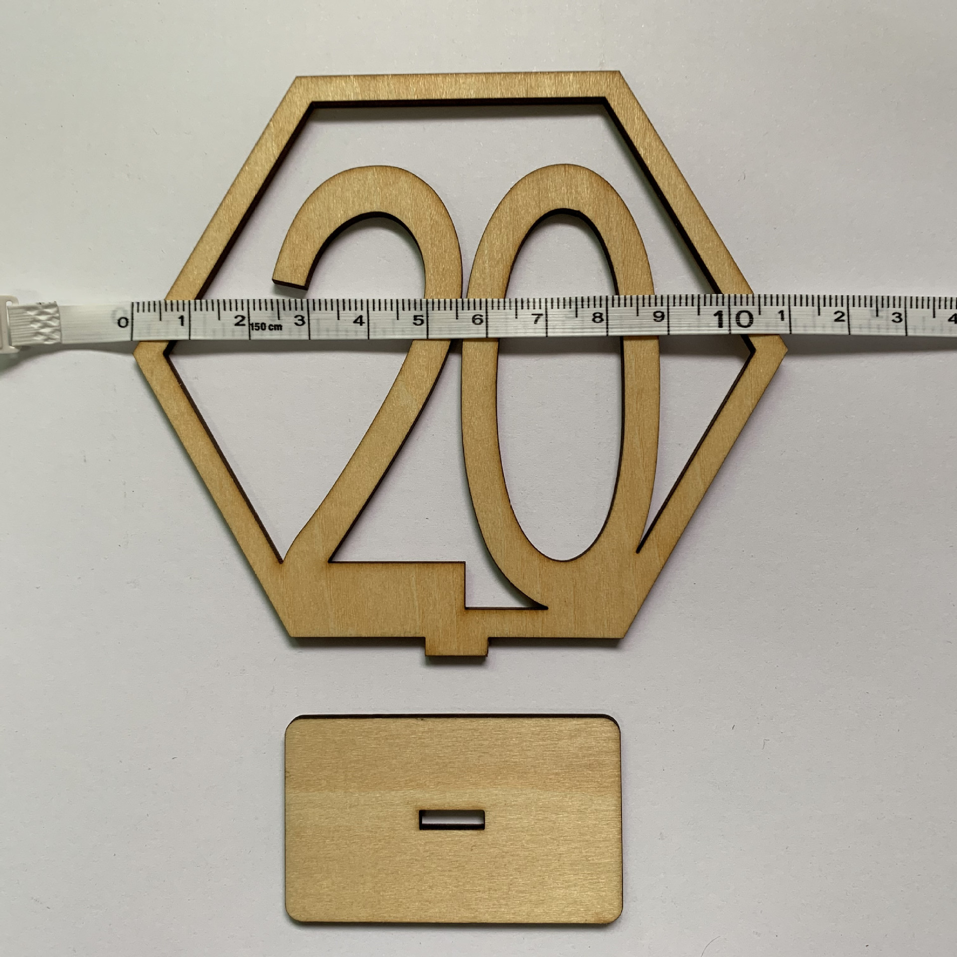 Cross-border explosions wooden table number plate 1-20 hexagonal hollow digital seat plate Bar Cafe seat number