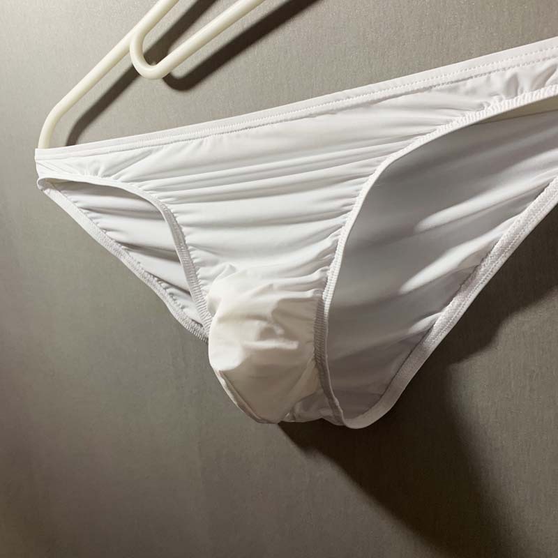 メーカーは新型男性下着の超薄氷糸三角パンツのセクシーな男性ビキニの低腰tパンツを提供しています。|undefined