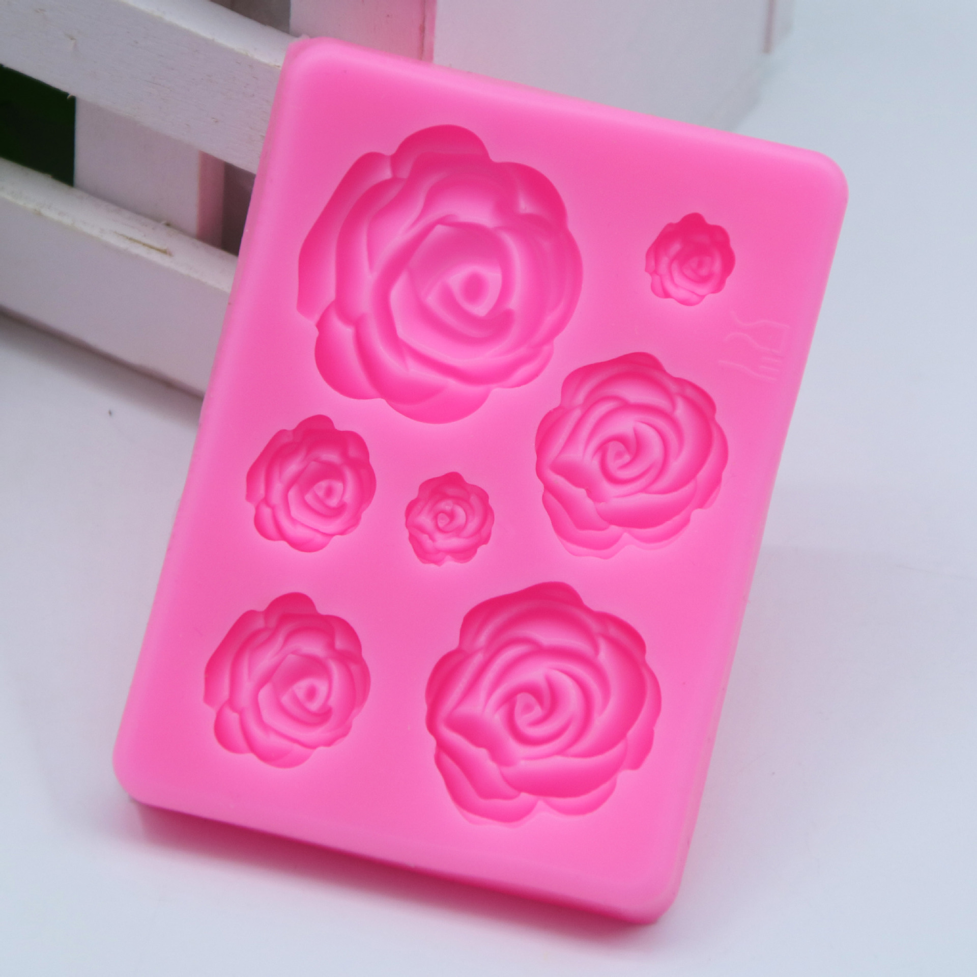 Large, medium and small 7 even 3D rose flower silicone mold sugar chocolate cake mold