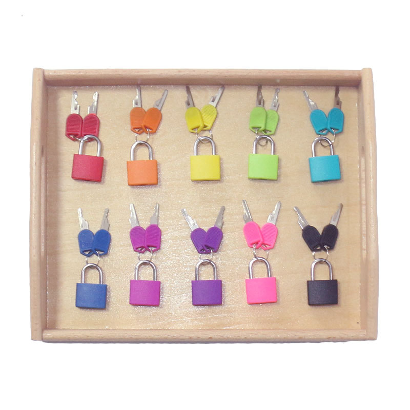 Montessori teaching aids children's early education Montessori key lock sensory toy Montessori color small lock learning unlock