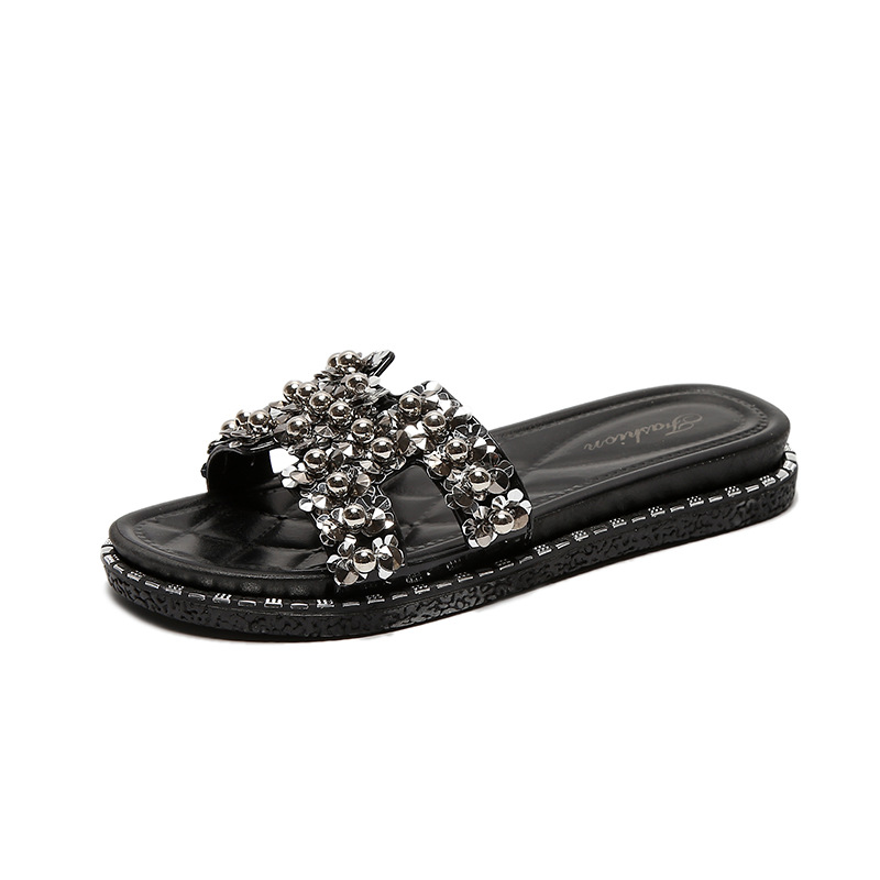 Korean Style Slippers Women's Outer Wear Fashionable Summer All-match Flat-bottomed Cyber Celebrant One-line Slippers Bead Leaf Poster Beach Holiday Sandals