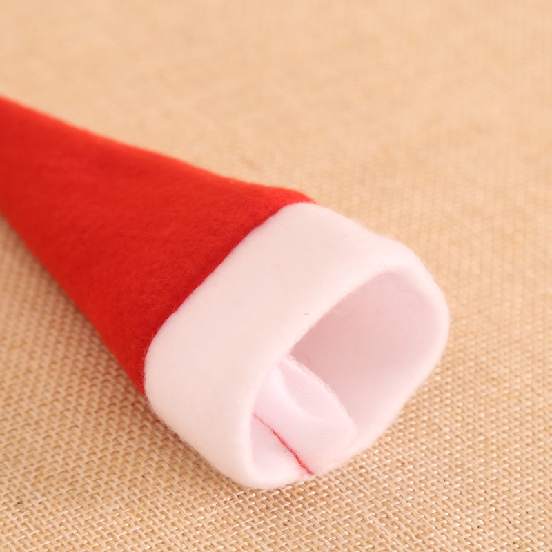 Christmas decorations mini Christmas hat New brushed hat knife and fork set wine bottle decoration factory spot wholesale