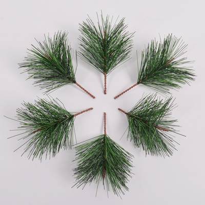 Pine needle simulation PVC plastic pine leaves Christmas festival decoration supplies, festival pine, artificial pine needle strip