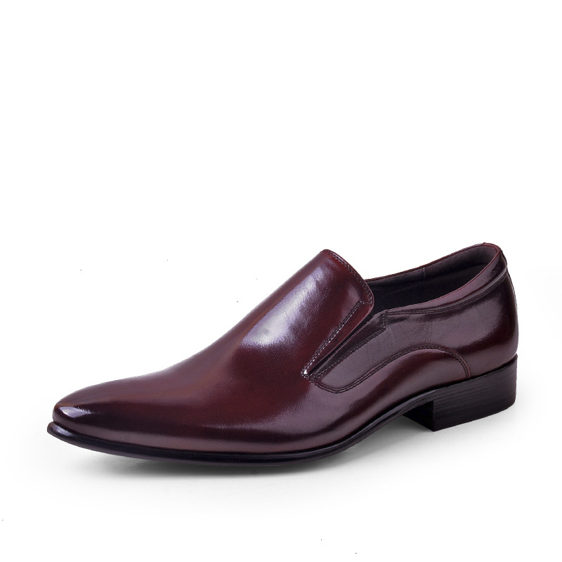 Top layer cowhide shoes men's business formal wear men's shoes British pointed leather shoes slip-on leather one-piece delivery