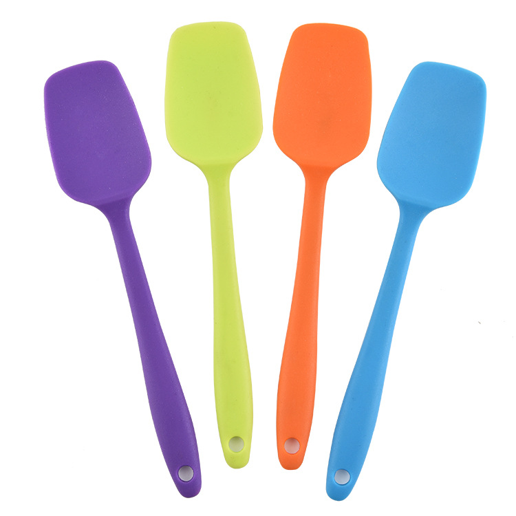 Spot wholesale small mini silicone scraper one-piece small spatula baking tools cake cream scraping