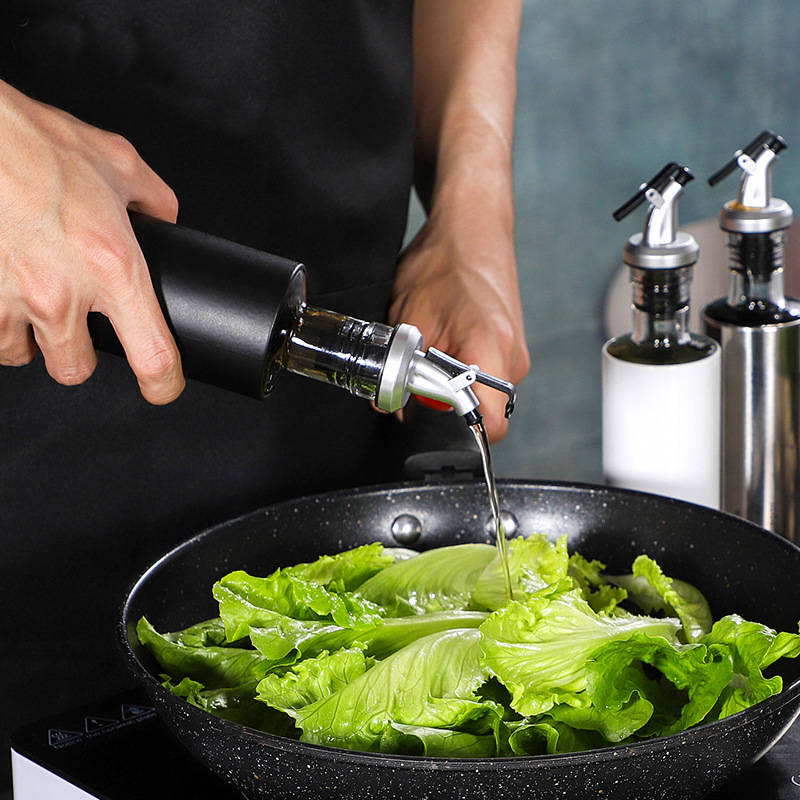 Creative new stainless steel seasoning bottle leak-proof soy sauce bottle kitchen seasoning set household kitchen glass oil pot