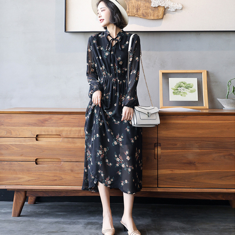 Korean Chiffon Dress Spring and Autumn 2023 New Women's Tight Waist Slimming Elegant Long Sleeve Floral Pleated Dress