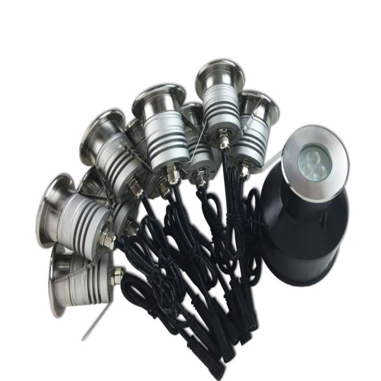 Factory direct stainless steel underwater lamp waterproof IP68 certified dimmable three beads underwater landscape swimming pool lamp