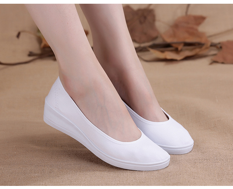 Square slope heel (white)