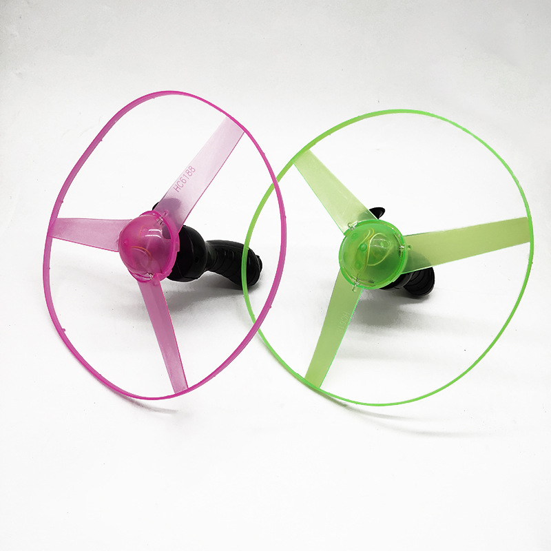 Luminous flying saucer cable UFO Frisbee 3 lights flying saucer flying fairy children's luminous toys wholesale stall supply
