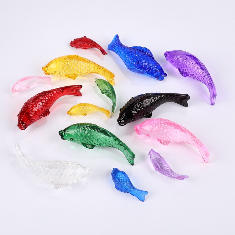 Factory spot supply glass fish ornaments crystal fish color fish wholesale home decoration small ornaments