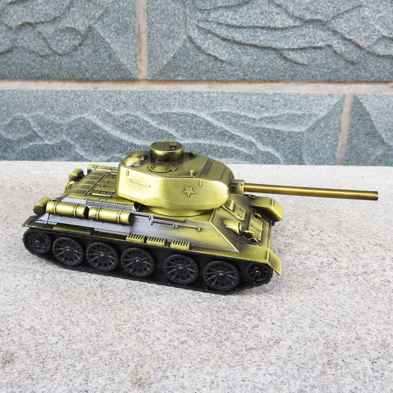 Wholesale zinc alloy tank simulation military model Metal Crafts Home ornaments retro T34