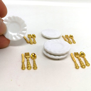12 points BJD doll with [mini ceramic cake plate + knife, fork and spoon] Doll House ornaments to eat and play