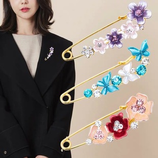 All-match shawl flower brooch women's high-end corsage Tulip Large pin brooch coat anti-exposure silk scarf buckle