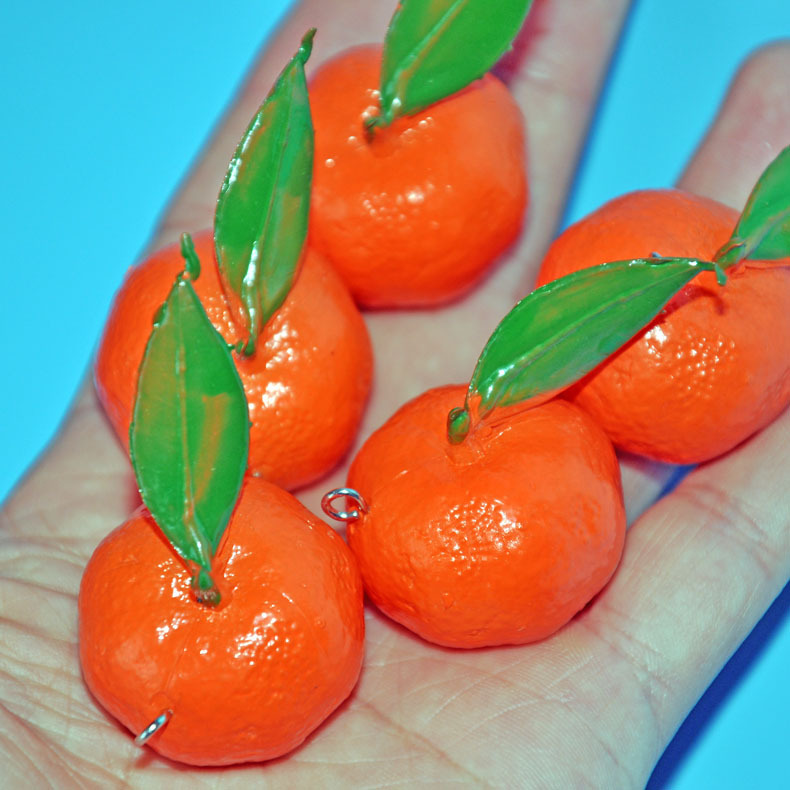 Creative personality foreign trade simulation fruit and vegetable model orange model keychain pendant gift 2 yuan store goods