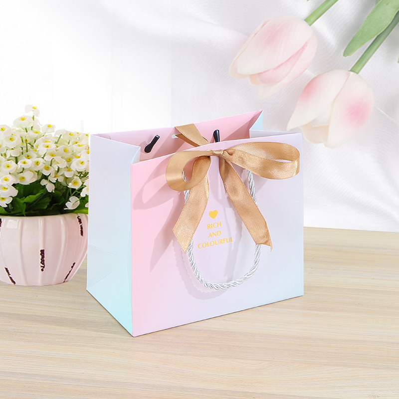 Ins Style Gradient Clothing Packaging Bag Birthday Gift Bag Accompanying Gift Handbag Gift Bag