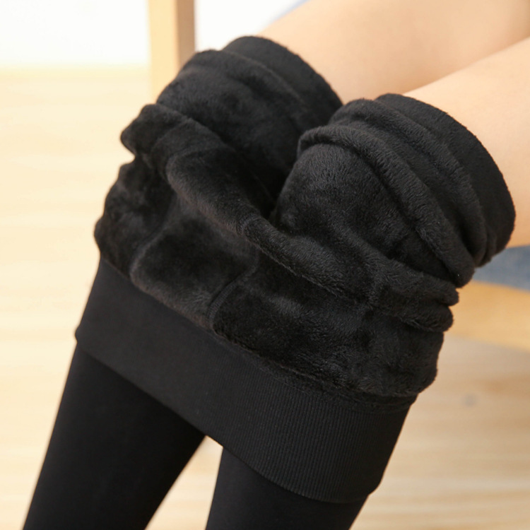 Add velvet padded Pearl velvet leggings autumn and winter foot warm pants wear one-piece pants women Factory Direct Sales