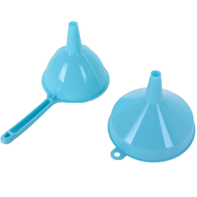 Plastic Long Handle Large Diameter Funnel Household Kitchen Wine Pot Small Funnel Oil Pot Liquid Dispelling Tool Oil Leakage Small Size