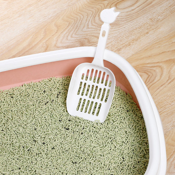 Cat litter box wholesale in stock semi-closed splash-proof Oval cat litter box high edge free cat litter shovel cat toilet free shovel