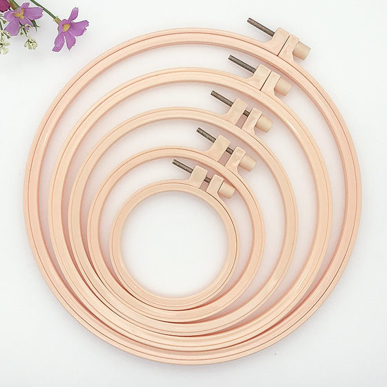 Factory wholesale embroidery ring embroidery diy plastic embroidery shed cross-stitch embroidery embroidery imitation bamboo embroidery cloth poking frame