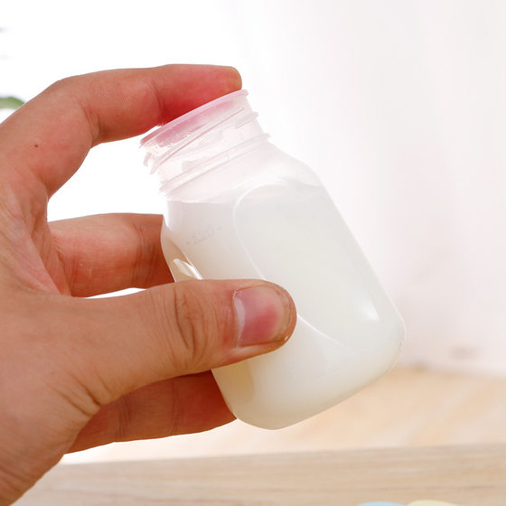 Spot wholesale skin panning Overflow Prevention double pacifier PET bottle 120ml cat bottle feeding water puppy bottle